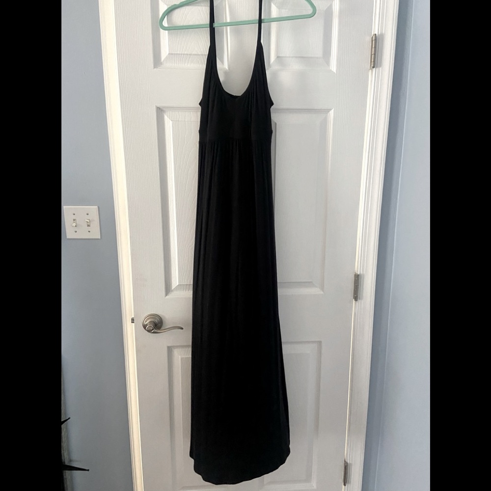 Old navy black maxi dress: size small